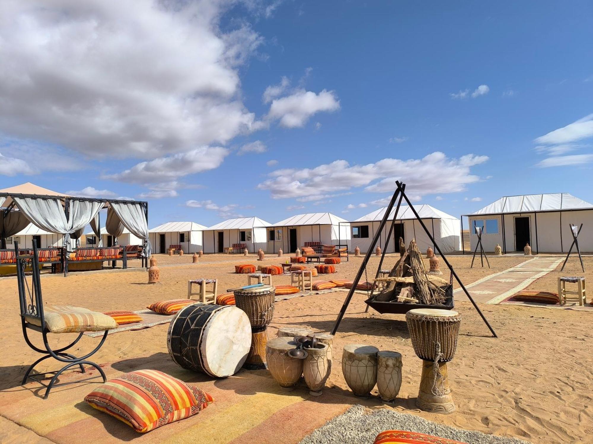 Hotel Luxury Bega Camp Merzouga Zewnętrze zdjęcie