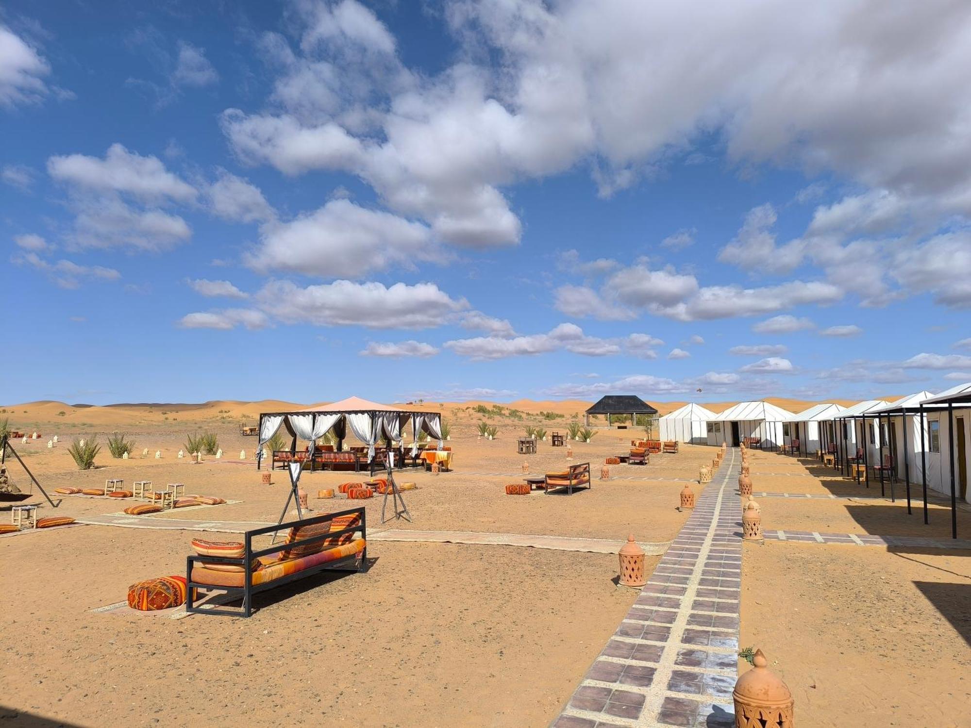Hotel Luxury Bega Camp Merzouga Zewnętrze zdjęcie
