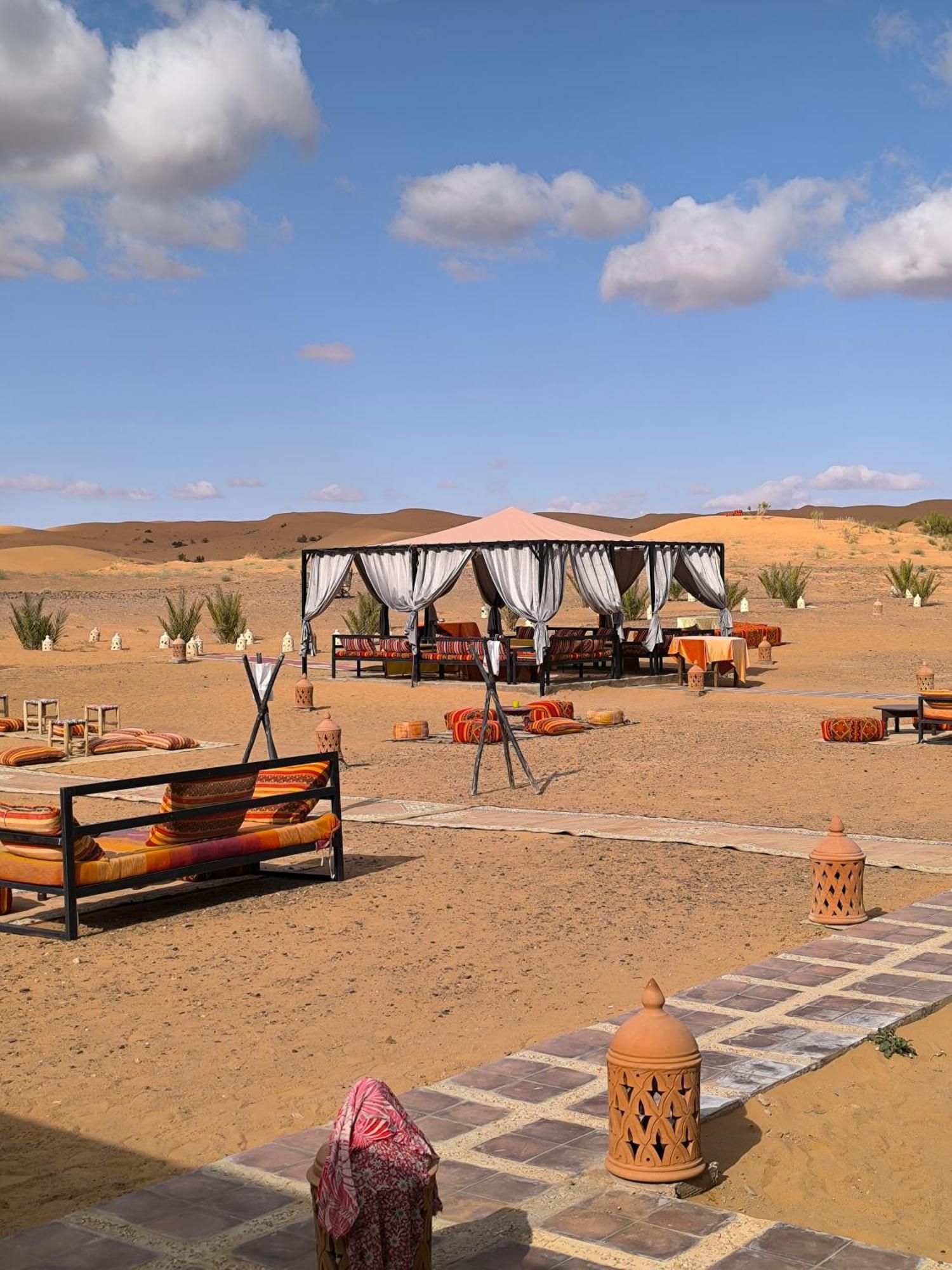 Hotel Luxury Bega Camp Merzouga Zewnętrze zdjęcie