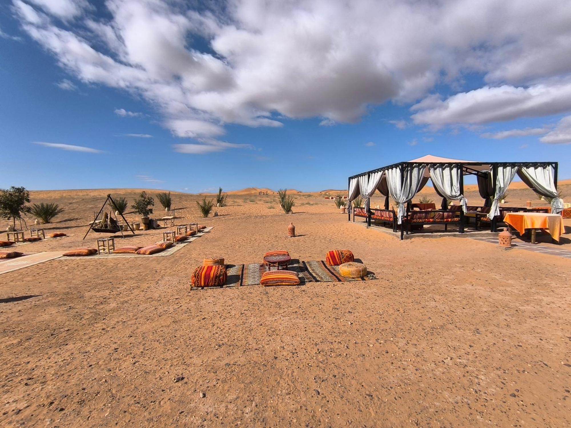 Hotel Luxury Bega Camp Merzouga Zewnętrze zdjęcie